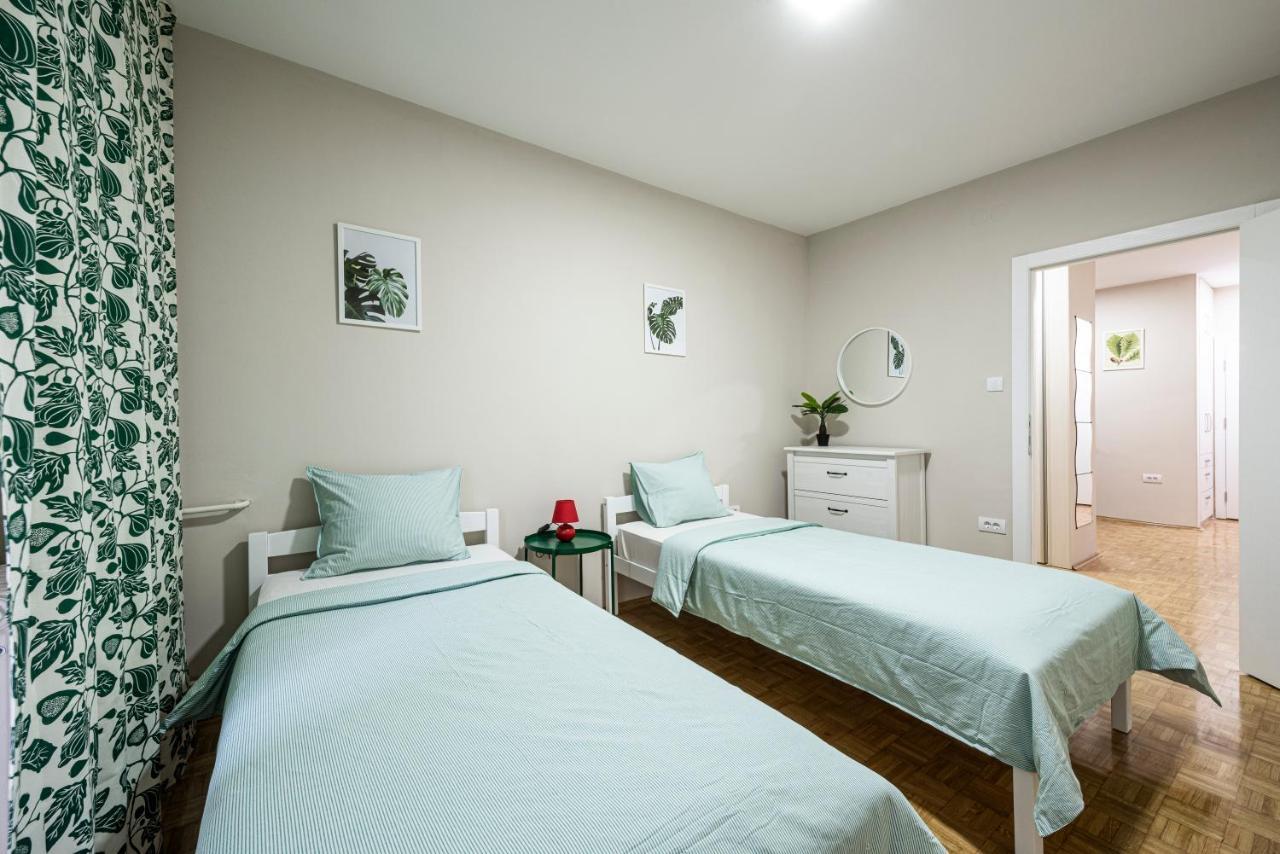 !Promo! Green Oak Riverside -Free Parking Area Нови Сад Екстериор снимка