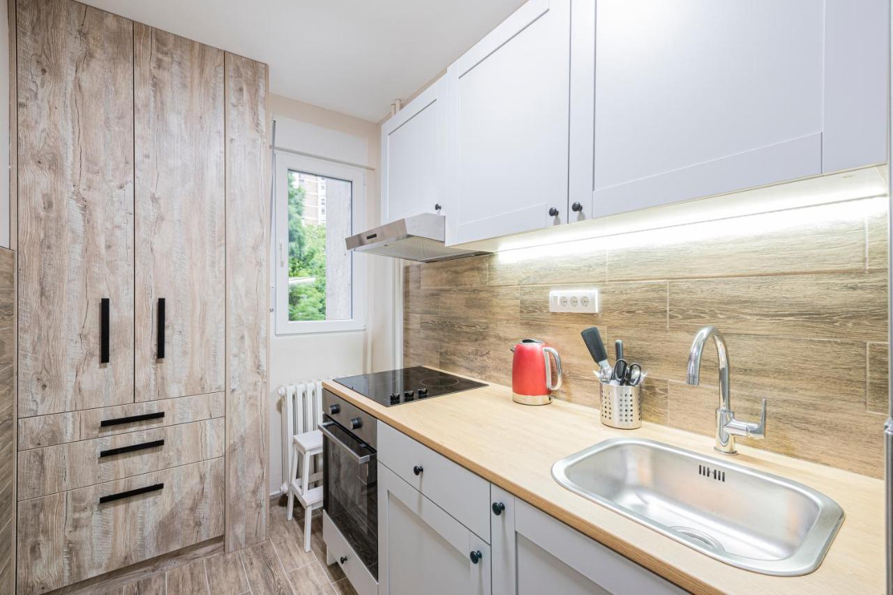 !Promo! Green Oak Riverside -Free Parking Area Нови Сад Екстериор снимка